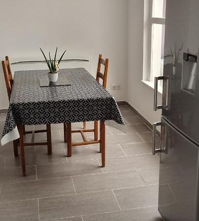 Maison Meublee 6 Personnes Leilighet Cappelle-la-Grande Eksteriør bilde