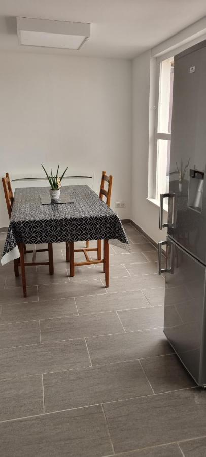 Maison Meublee 6 Personnes Leilighet Cappelle-la-Grande Eksteriør bilde